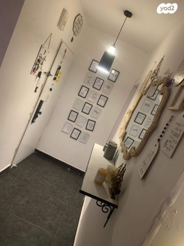 דירה, הכרמל 16, קרית ספיר, כפר סבא