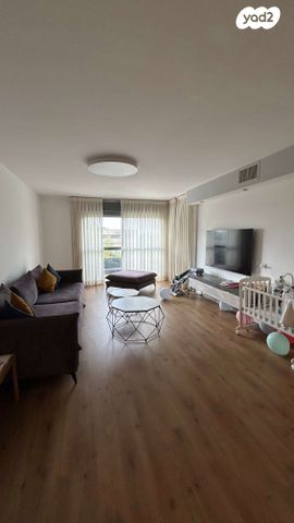 דרך דגניה 88