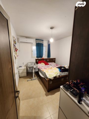 בית פרטי/ קוטג', מעגל החצב 1385, שקד, ירוחם