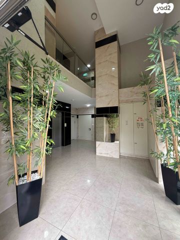 דירת גן, מבצע עובדה 2, נאות יצחק רבין, שדרות