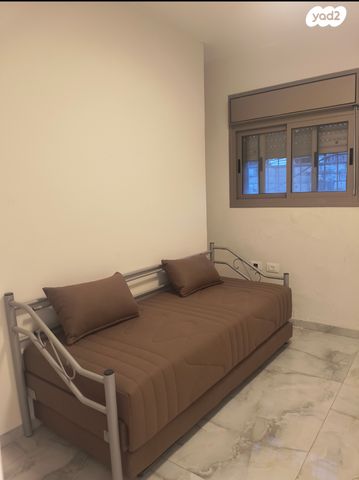 דירה, דגל ראובן 5, קרית משה, ירושלים