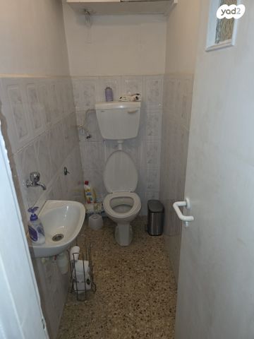 דירה, אלברט איינשטיין 22, ממשלתית, לוד