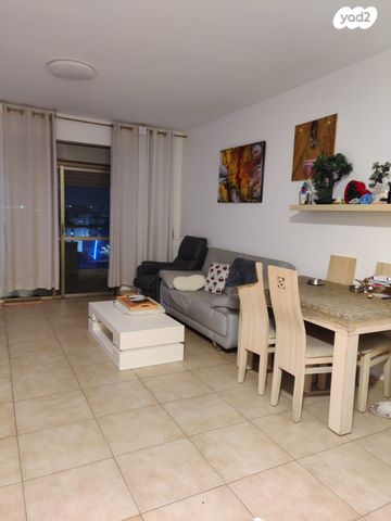 דירה, מעלות אשר 18, ברנע, אשקלון