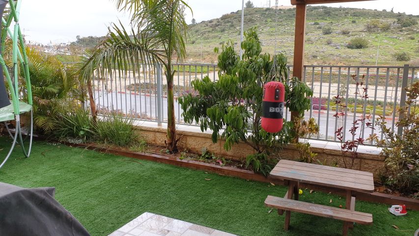 דירת גן, נחליאלי 19, הציפורים, מודיעין מכבים רעות