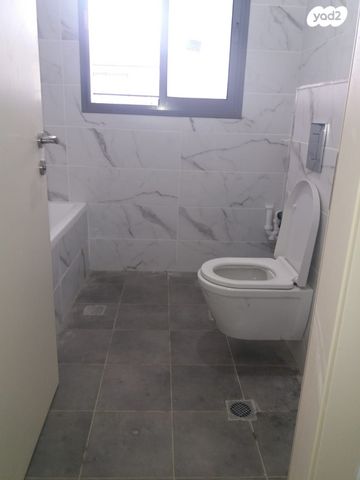 דירת גן, שח"ל 34, הפועל המזרחי ה', שיכון ה', בני ברק