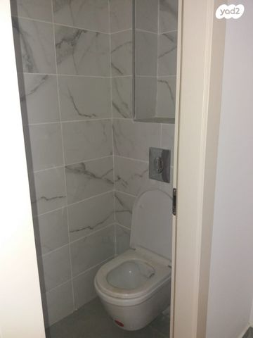 דירת גן, שח"ל 34, הפועל המזרחי ה', שיכון ה', בני ברק