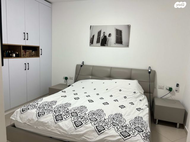 גג/ פנטהאוז, נעמי שמר 4, אירוס, ירוחם