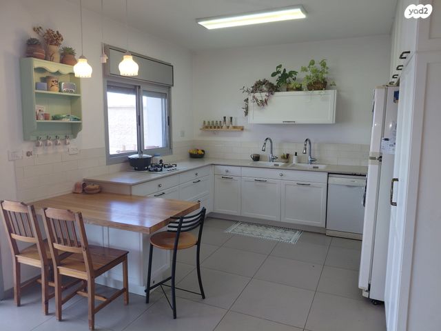 דירה, שוהם 1, עלי זהב, עלי זהב