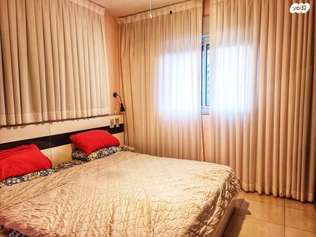 דירה, חזון אי"ש 6, רחובות הצעירה, רחובות