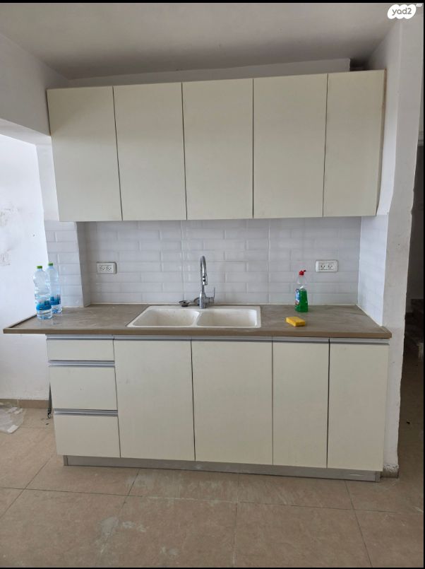 דירה, לוחמי הגטאות 43, דרום, צפת