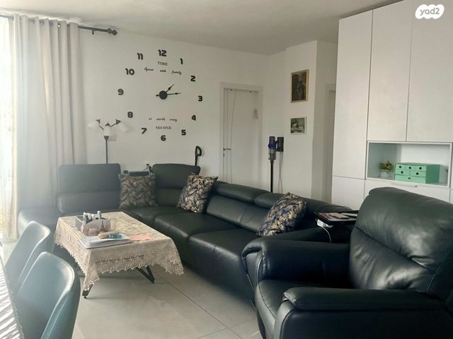 דירה, שדרות חיים וייצמן 98, צפון מזרח מרכז העיר, נתניה