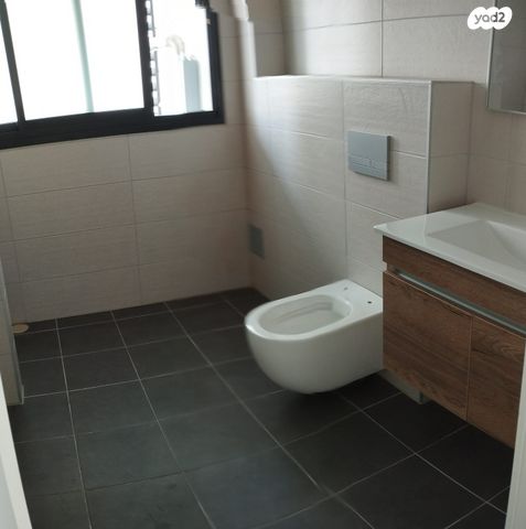 דירה, הברוש 6, פארק המושבה, באר יעקב