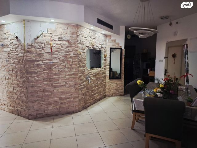 דירה, ח"ן 10, שכונה ו', באר שבע