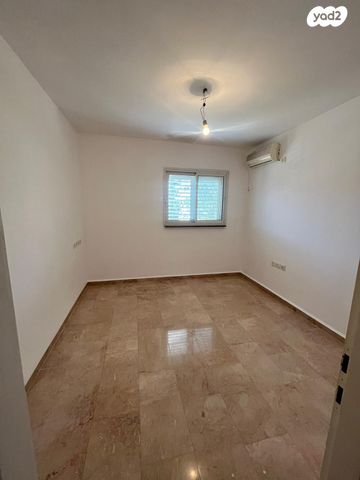 דירה, גדליהו 33, נווה שאנן, חיפה