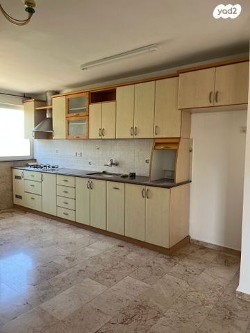 דירה, גדליהו 33, נווה שאנן, חיפה