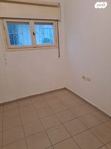 דירה, ביאליק 108, שכונת גפן, רמת גן