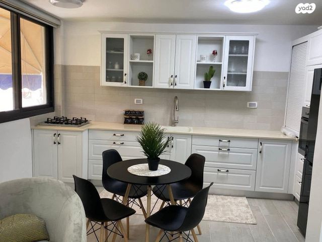 דירה, מרדכי טוויטו 4, מרכז העיר, לוד