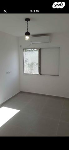 דירה, רש"י 15, שכונה ד', באר שבע