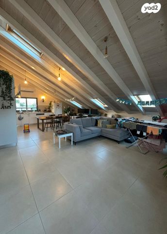 יחידת דיור, ליבנה 5, רקפת, רקפת