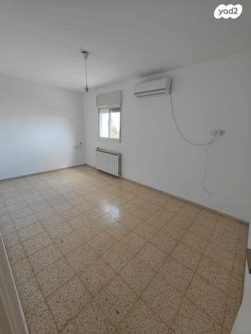 דירה, אליהו מרידור 56, פסגת זאב, ירושלים