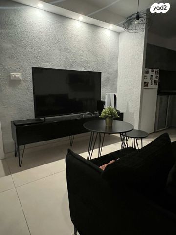 יצחק בן צבי 35