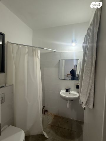 דירה, אלון 3, החורש, חריש