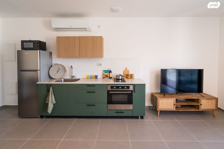 דירה, דרך העצמאות 37, שער פלמר, תחנת רכבת השמונה, חיפה