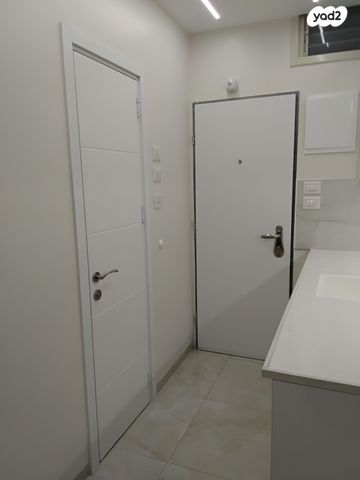 יחידת דיור, סוקולוב 32, מרכז העיר, בני ברק