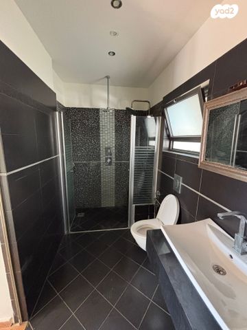 בית פרטי/ קוטג', עמק חפר 94, נאות הרצל, נתניה