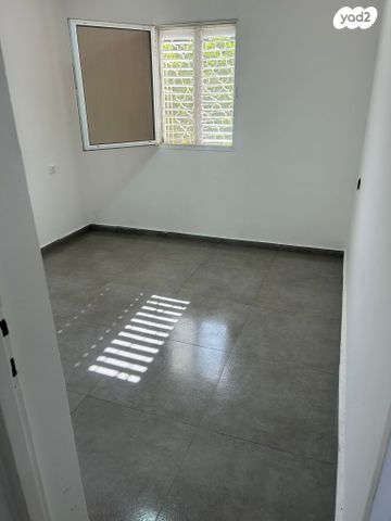 דירה, טבריה 44, עמישב, פתח תקווה