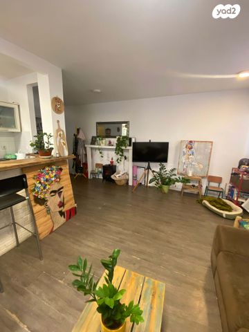 דירה, רחבעם זאבי 34, מרכז מזרחי, נס ציונה