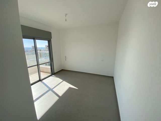 דירה, שדרות הציונות 77, ברנע, אשקלון