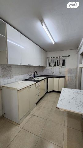 דירה, נחלת הר חב"ד 14, חב"ד, קרית מלאכי