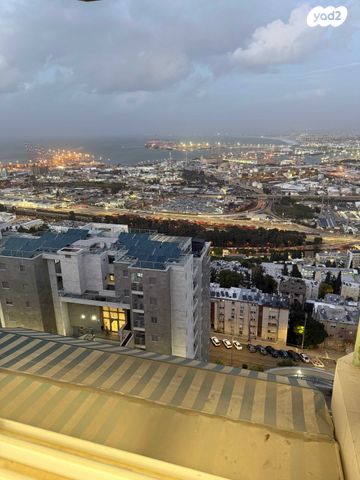 דירה, נתיב חן 35, נווה שאנן, חיפה