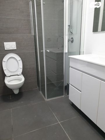 יחידת דיור, קרב אל עלמין 8, נווה עוז, פתח תקווה