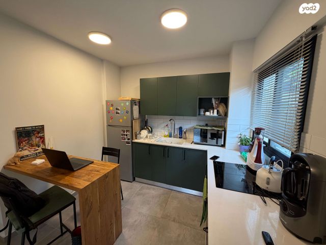 יחידת דיור, הדקל 32, מרכז המושבה, אבן יהודה