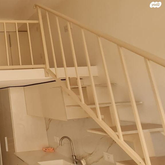 סטודיו/ לופט, בן יהודה 5, מרכז העיר, ירושלים