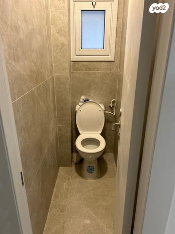 דירה, שדרות חיים וייצמן 36, צפון מזרח מרכז העיר, נתניה