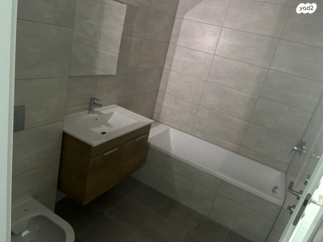 דירה, הכלנית 7, קרית גיורא, אור יהודה