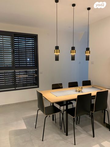 דירה, רוטשילד 4, רוטשילד עצמאות, בת ים