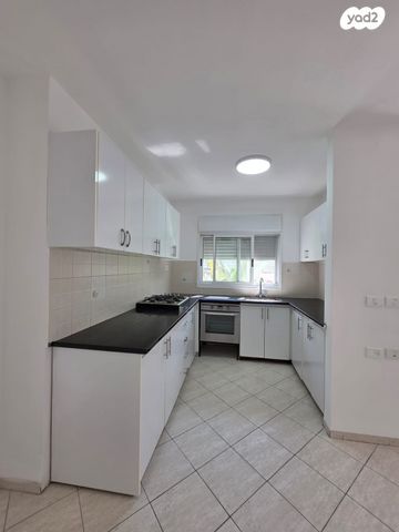 בית פרטי/ קוטג', קרפל ליפא 50, קרית חיים מערבית, חיפה