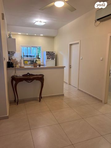 שדרות ירושלים 1