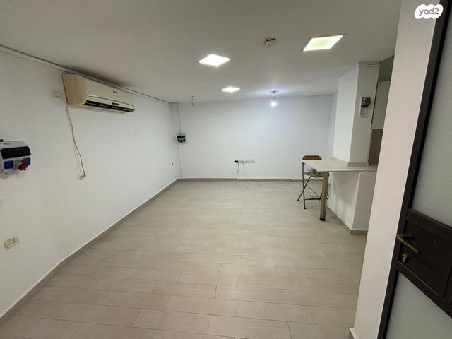 יחידת דיור, עמק חפר 94, נאות הרצל, נתניה