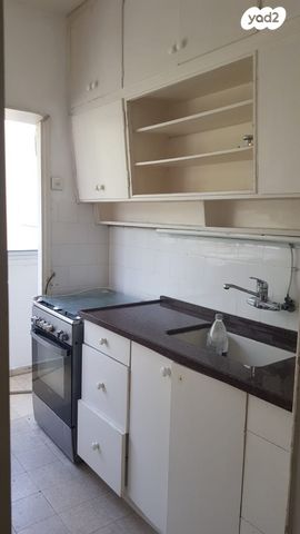 דירה, ז'בוטינסקי 136, הצפון החדש - כיכר המדינה, תל אביב יפו