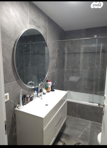 גג/ פנטהאוז, האצ"ל 3, רובע א', אשדוד