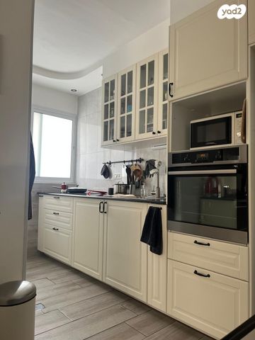 דירה, יואב דעי 3, גני אביב, לוד