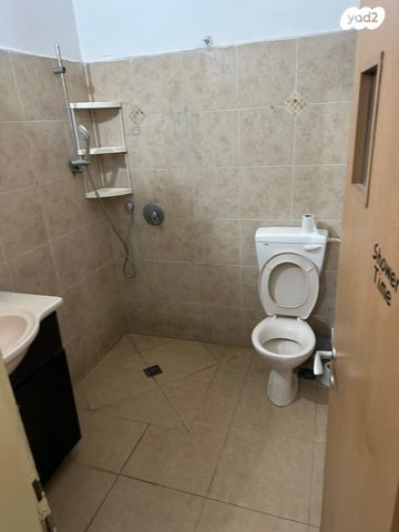 דירה, הרב צירלסון 3, נאות גנים, נתניה