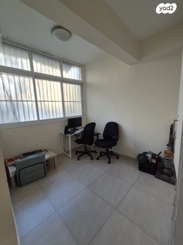 דירה, שדרות ירושלים 1, צפון יפו, המושבה האמריקאית-גרמנית, תל אביב יפו