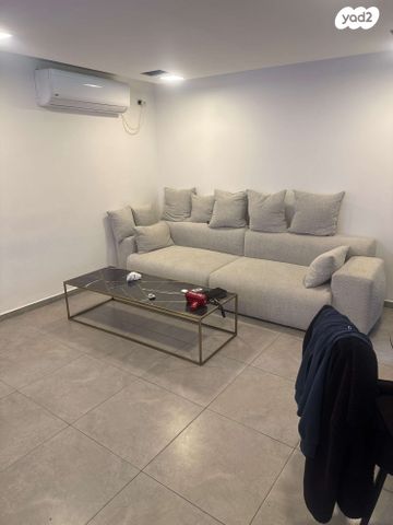 דירה, ברל כצנלסון 42, רמת ורבר, פתח תקווה