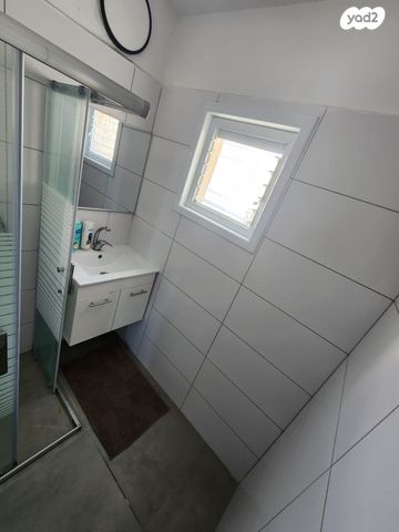 דירה, הנביאים 79, הנביאים, בת ים